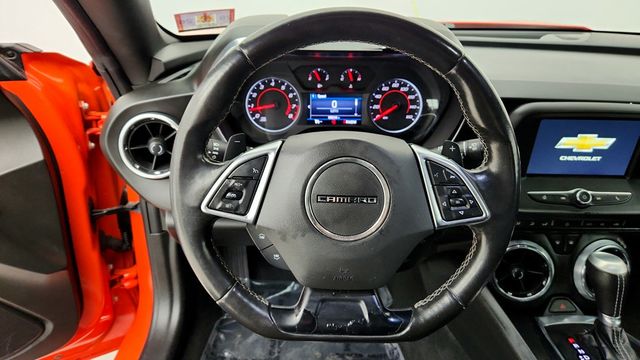 2019 Chevrolet Camaro 2dr Coupe 1LT with Upgraded Engine - 22944666 - 12