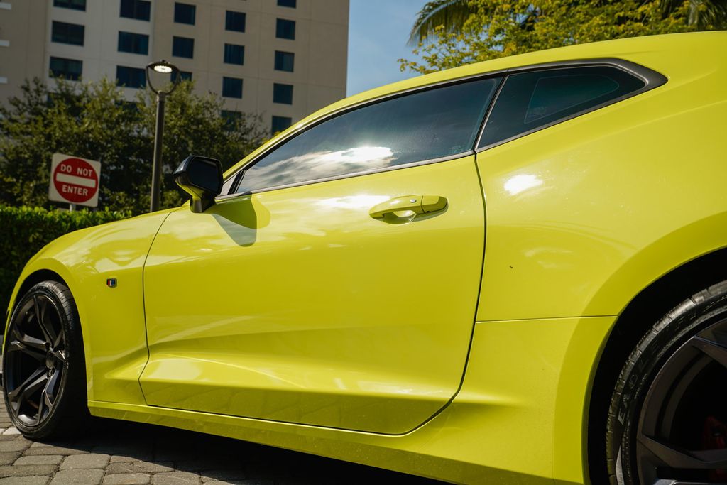 2019 Chevrolet Camaro 2dr Coupe 1SS - 22938065 - 18