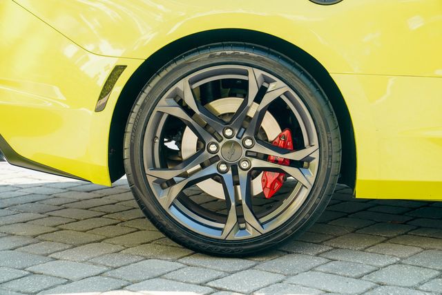 2019 Chevrolet Camaro 2dr Coupe 1SS - 22938065 - 31