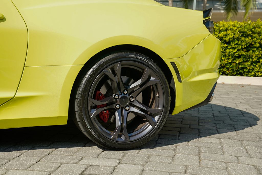 2019 Chevrolet Camaro 2dr Coupe 1SS - 22938065 - 45