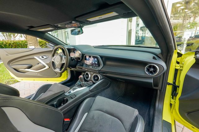 2019 Chevrolet Camaro 2dr Coupe 1SS - 22938065 - 75