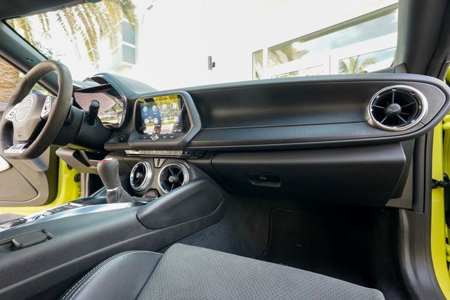 2019 Chevrolet Camaro 2dr Coupe 1SS - 22938065 - 79