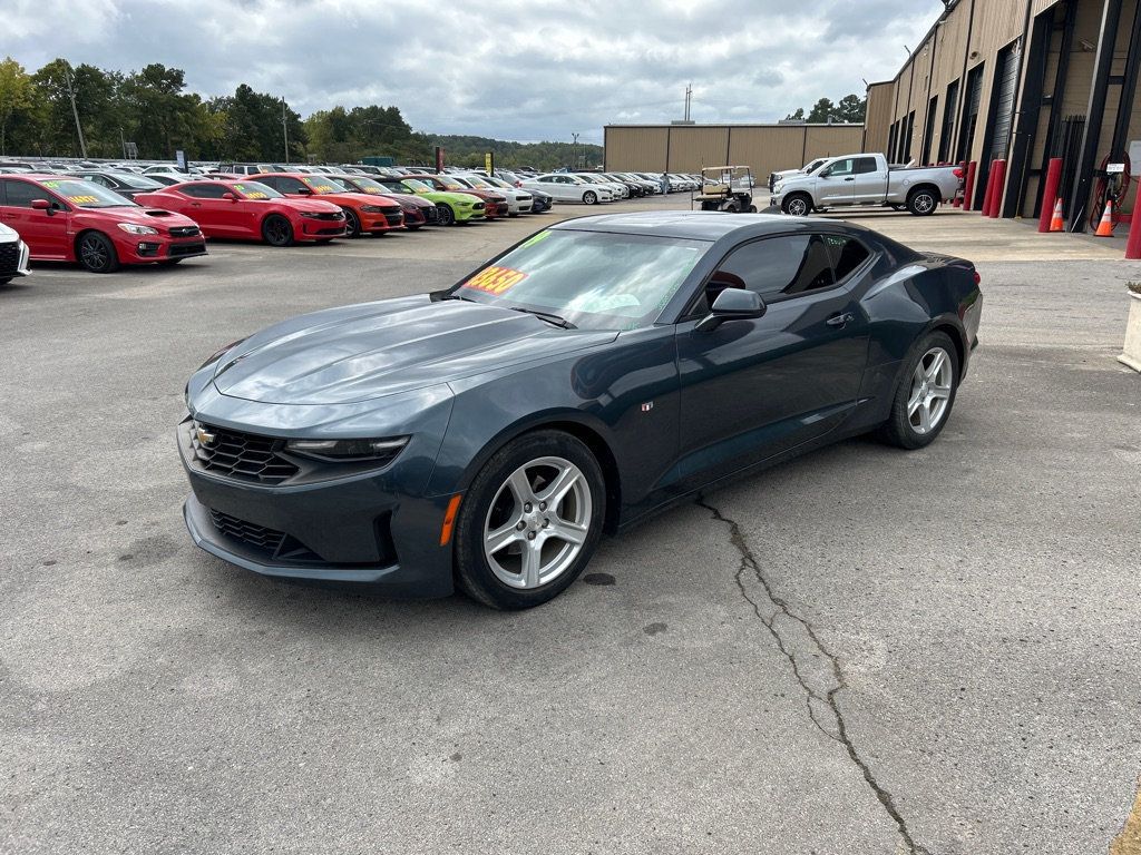 2019 Chevrolet Camaro Coupe 1LT photo 3