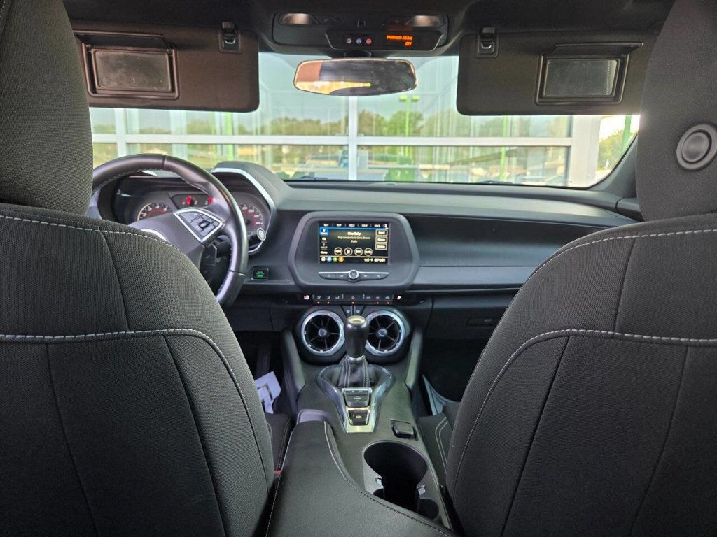 2019 Chevrolet Camaro Coupe 1LT photo 29