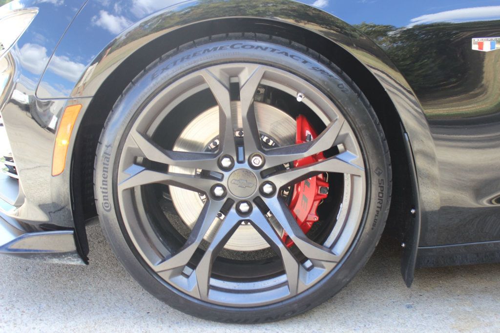2019 Chevrolet Camaro 2dr Coupe SS w/2SS - 23087269 - 28