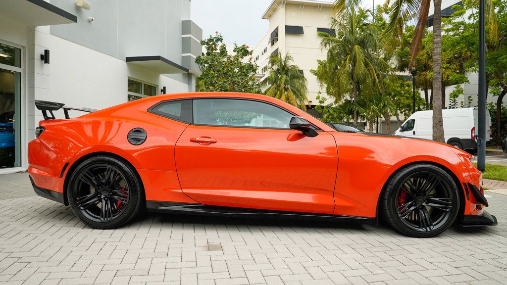 2019 Chevrolet Camaro Coupe ZL1 photo 12