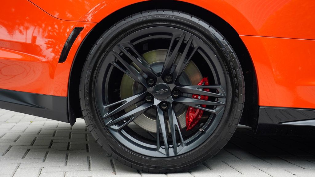 2019 Chevrolet Camaro Coupe ZL1 photo 14