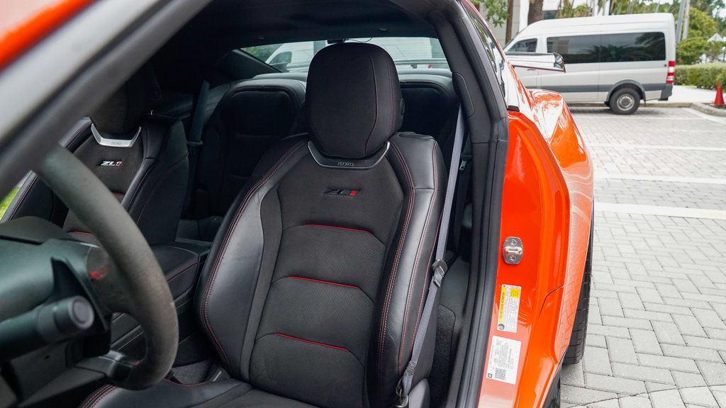 2019 Chevrolet Camaro Coupe ZL1 photo 48