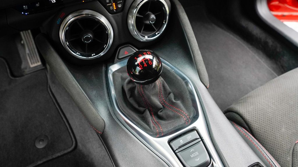 2019 Chevrolet Camaro Coupe ZL1 photo 58