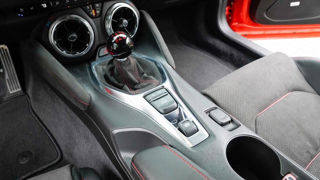 2019 Chevrolet Camaro Coupe ZL1 photo 59
