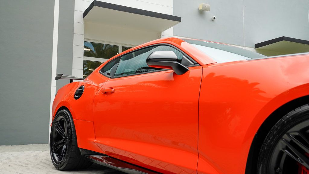 2019 Chevrolet Camaro Coupe ZL1 photo 7