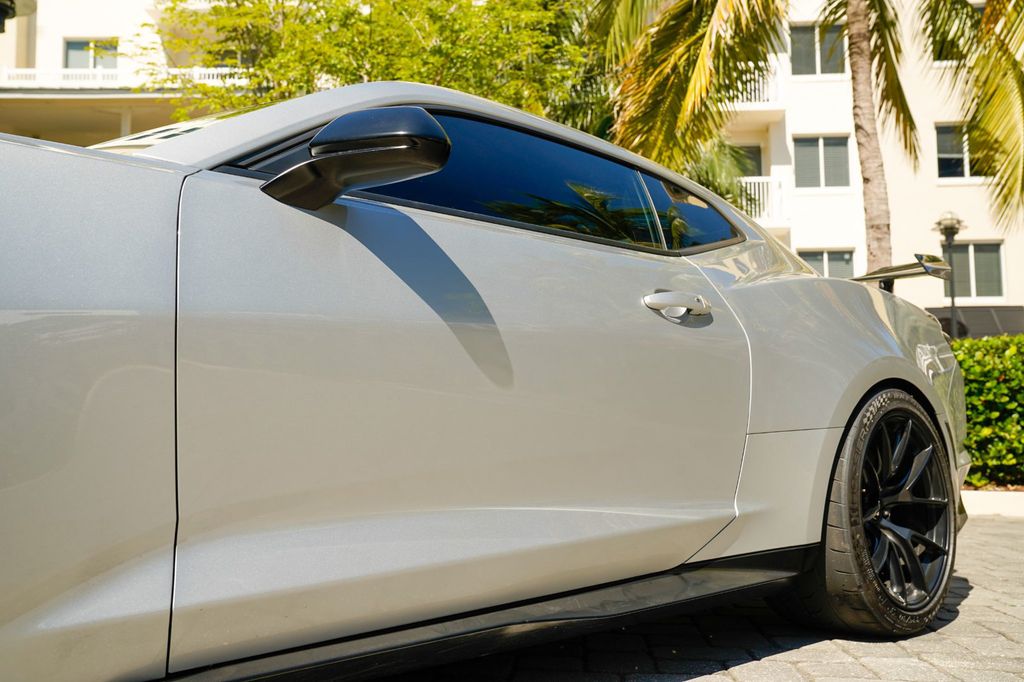 2019 Chevrolet Camaro 2dr Coupe ZL1 - 22932982 - 10