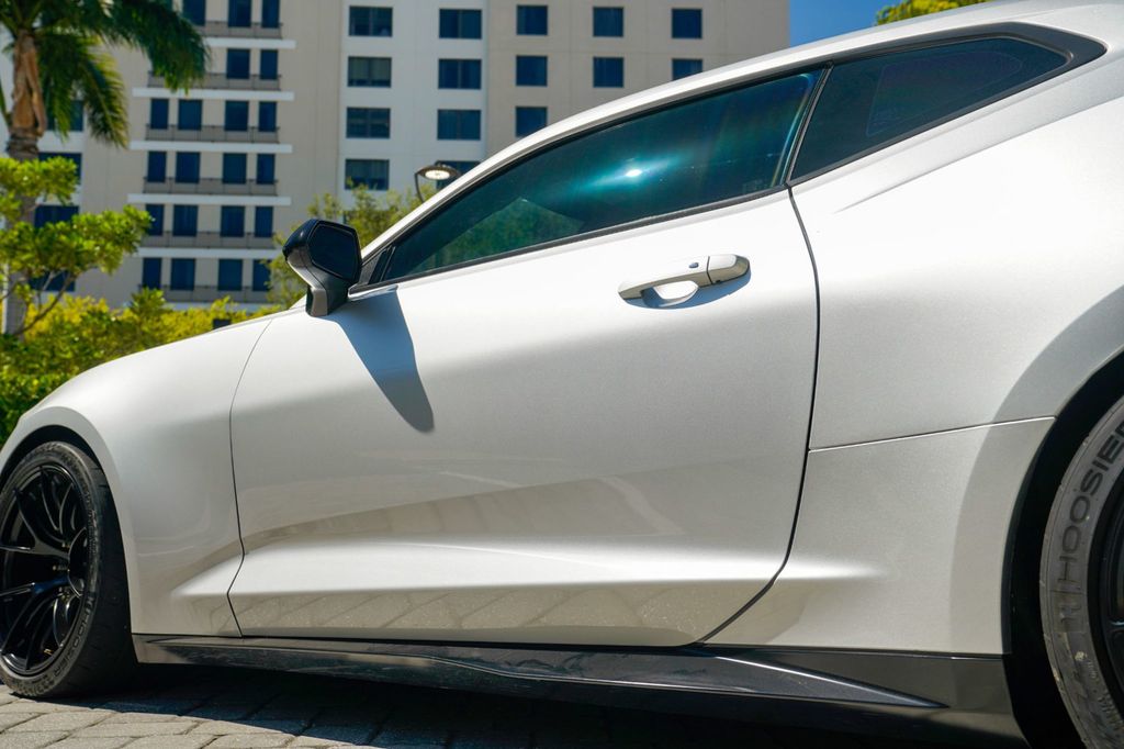 2019 Chevrolet Camaro 2dr Coupe ZL1 - 22932982 - 18