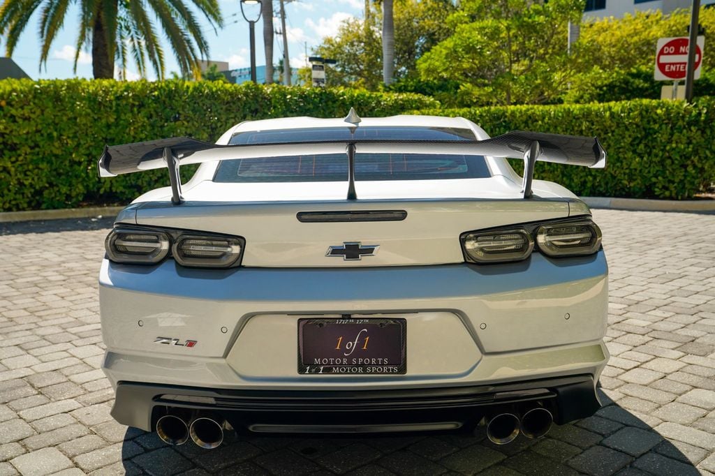 2019 Chevrolet Camaro 2dr Coupe ZL1 - 22932982 - 24