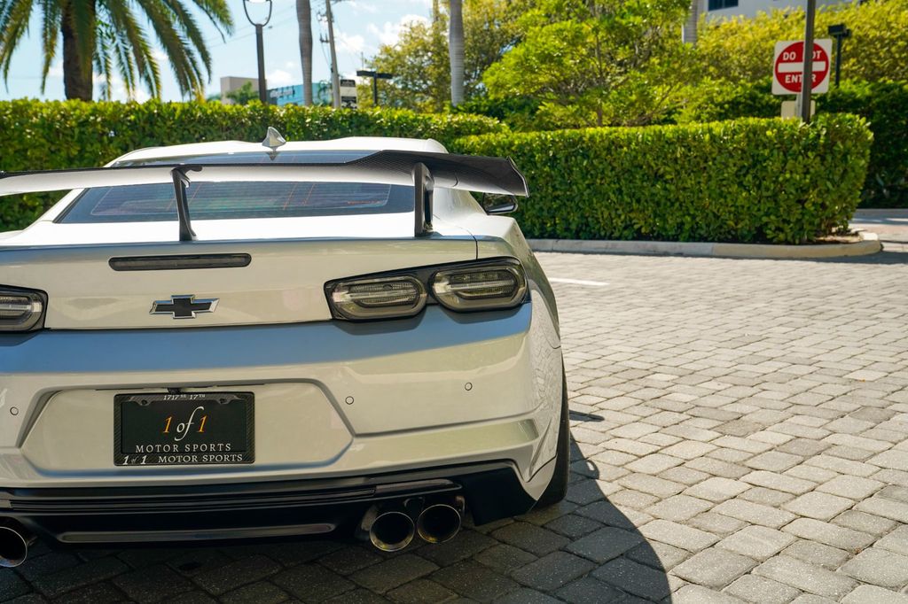 2019 Chevrolet Camaro 2dr Coupe ZL1 - 22932982 - 25