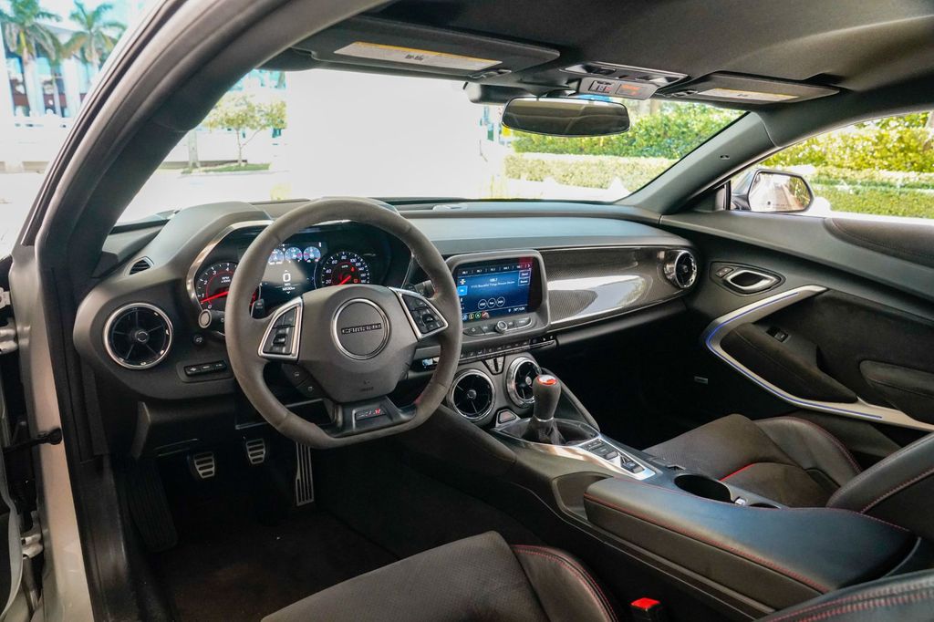 2019 Chevrolet Camaro 2dr Coupe ZL1 - 22932982 - 2