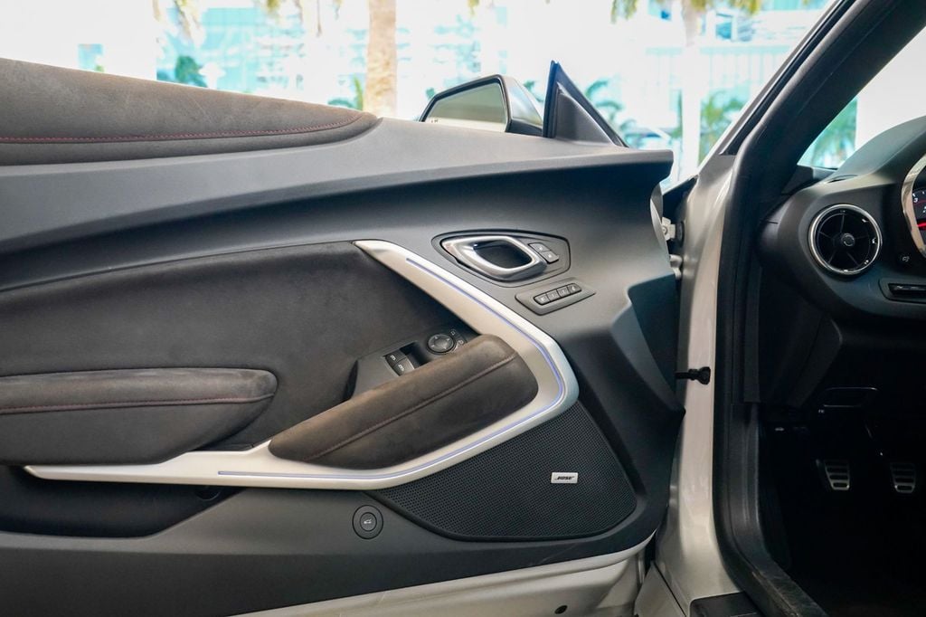 2019 Chevrolet Camaro 2dr Coupe ZL1 - 22932982 - 48