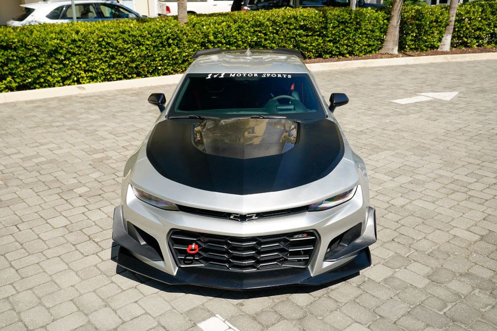 2019 Chevrolet Camaro 2dr Coupe ZL1 - 22932982 - 4