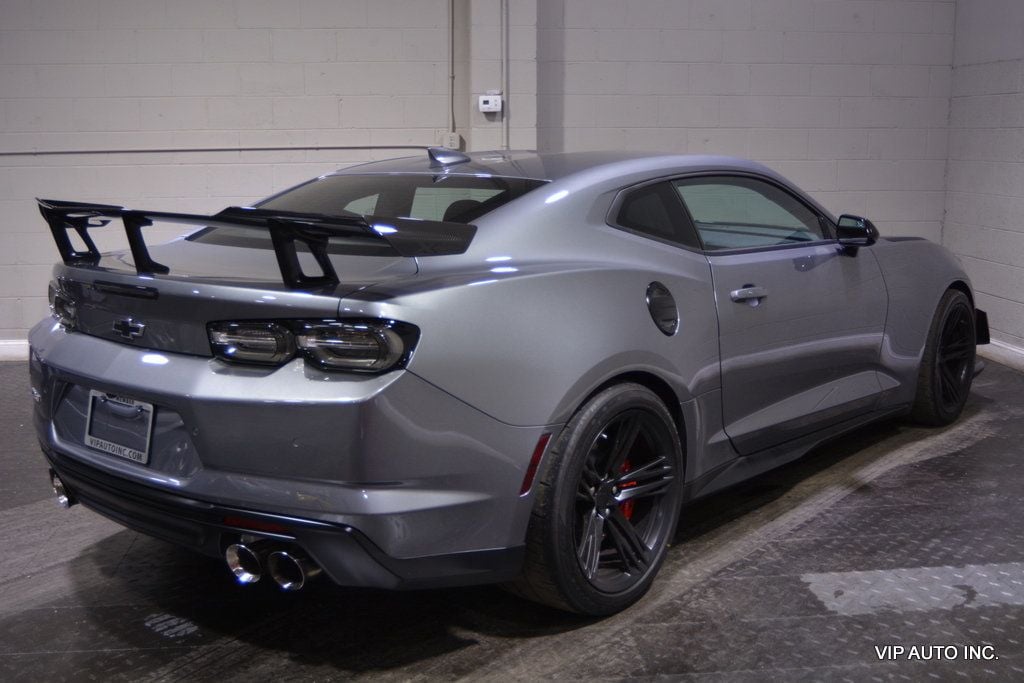 2019 Chevrolet Camaro 2dr Coupe ZL1 - 22562267 - 3