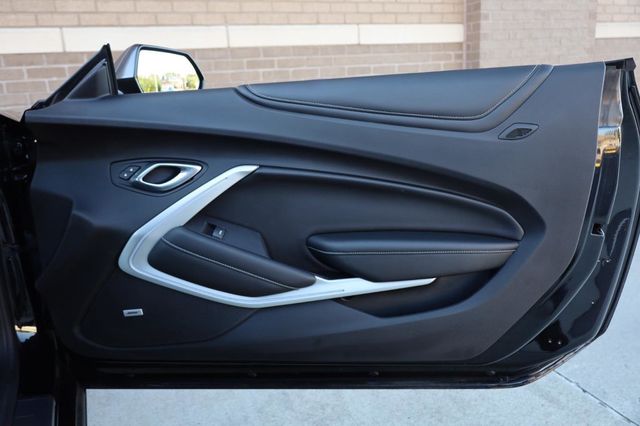 2019 Chevrolet Camaro 2SS - 23029142 - 25