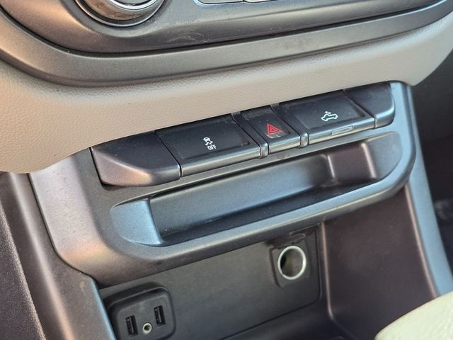 2019 Chevrolet Colorado 2WD Crew Cab 128.3" Work Truck - 22940238 - 26