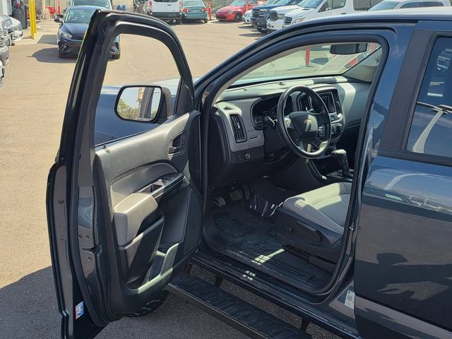 2019 Chevrolet Colorado 2WD Crew Cab 128.3" Work Truck - 22940238 - 34