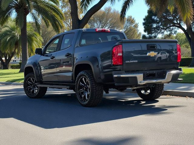 2019 Chevrolet Colorado 2WD Crew Cab 128.3" Work Truck - 22940238 - 3