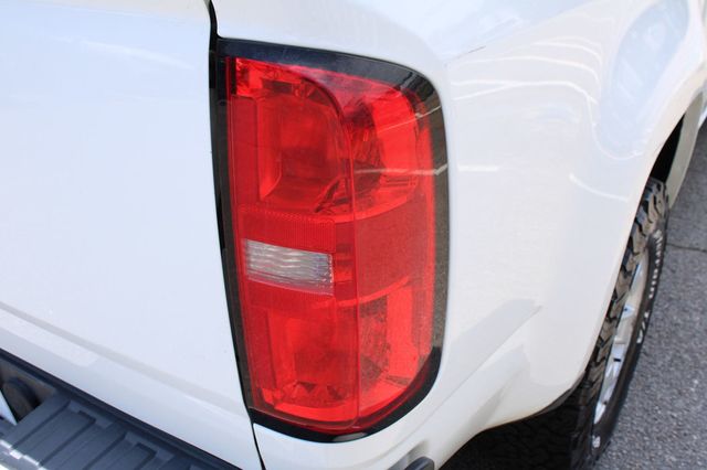 2019 Chevrolet Colorado 4WD Crew Cab 128.3" Work Truck - 23030687 - 10