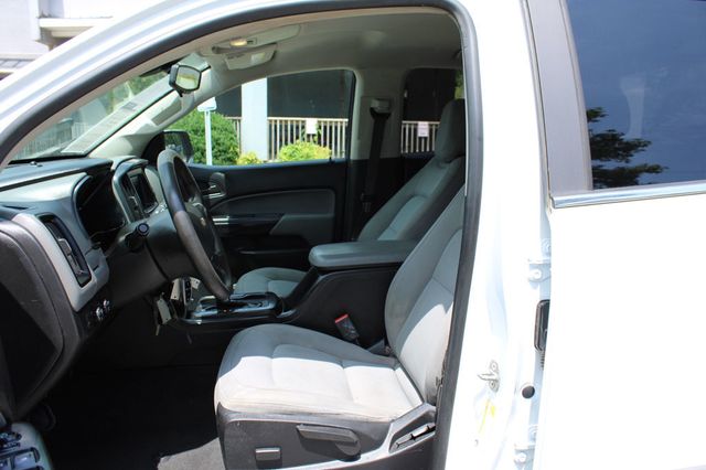 2019 Chevrolet Colorado 4WD Crew Cab 128.3" Work Truck - 23030687 - 12