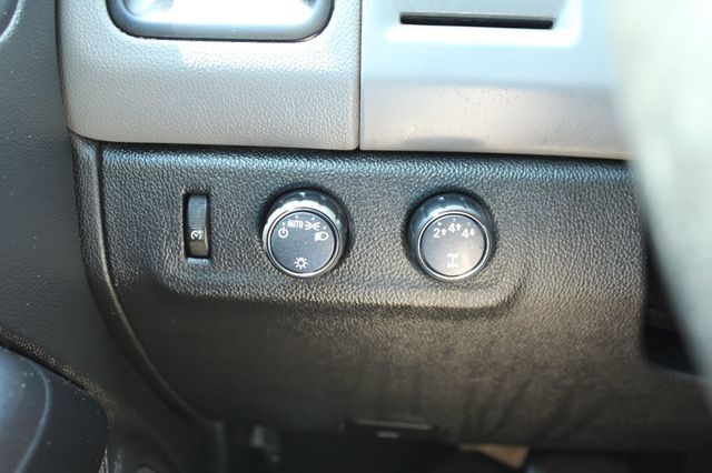 2019 Chevrolet Colorado 4WD Crew Cab 128.3" Work Truck - 23030687 - 22