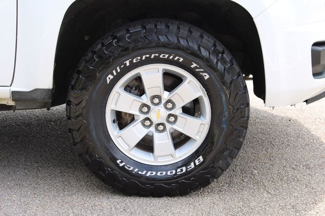 2019 Chevrolet Colorado 4WD Crew Cab 128.3" Work Truck - 23030687 - 32