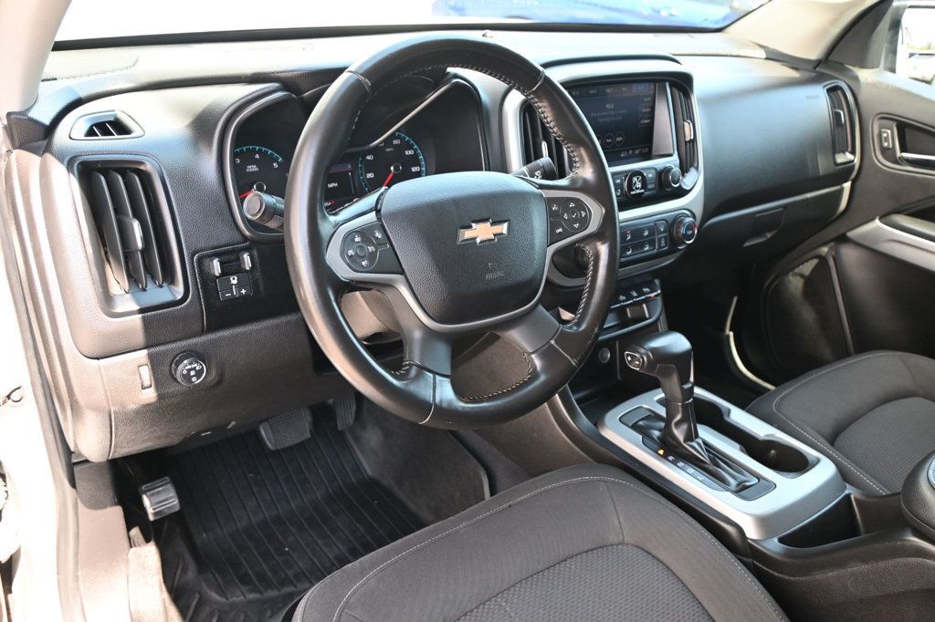 Chevrolet Colorado photo 9