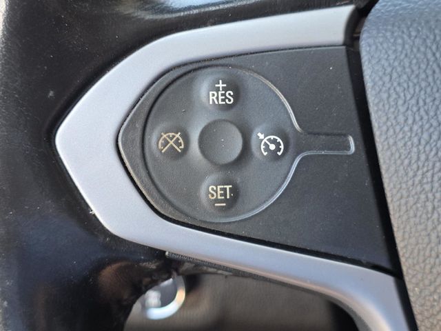 2019 Chevrolet Colorado LT - 23030879 - 19