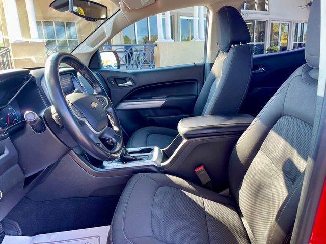 2019 Chevrolet Colorado LT WITH HARD TONNEAU BED COVER - 22905475 - 9