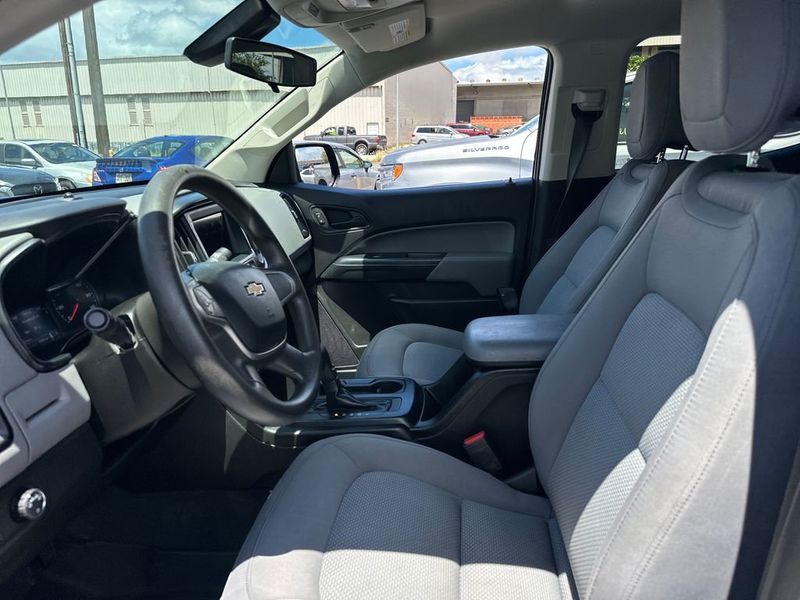 2019 Chevrolet Colorado Work Truck - 23059380 - 12