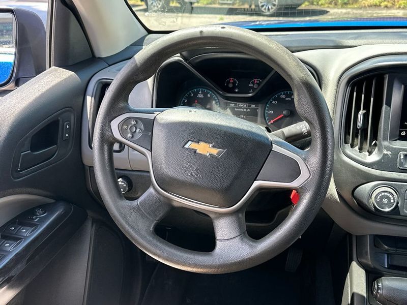 2019 Chevrolet Colorado Work Truck - 23059380 - 17