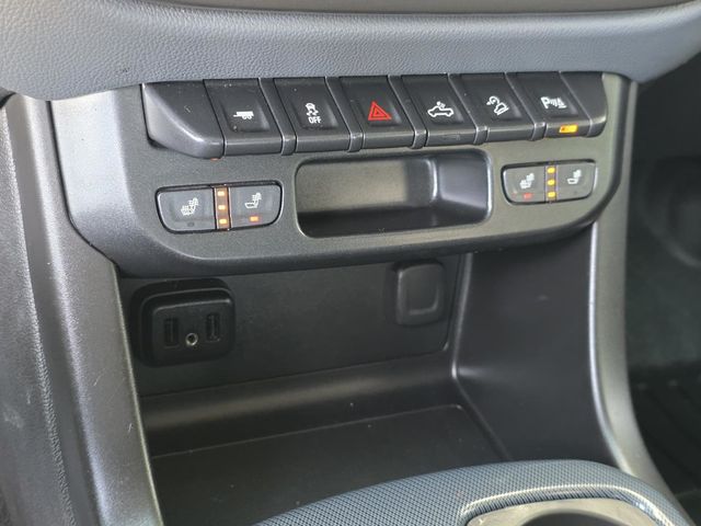 2019 Chevrolet Colorado Z71 - 23067463 - 17