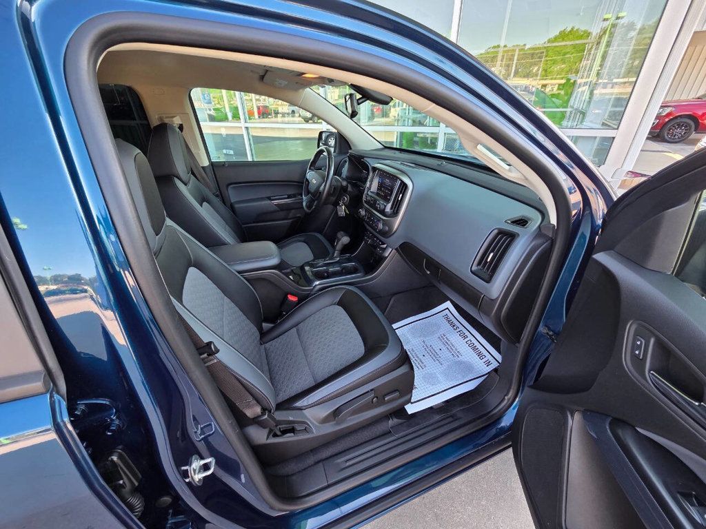 2019 Chevrolet Colorado Z71 photo 17