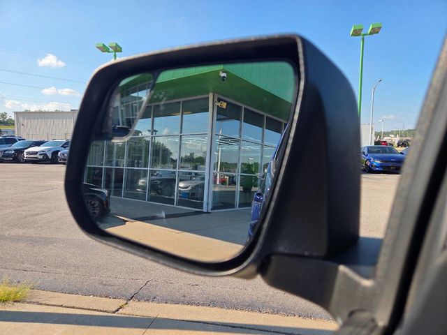 2019 Chevrolet Colorado Z71 4x4 4dr Crew Cab 5 ft. SB - 22903322 - 18