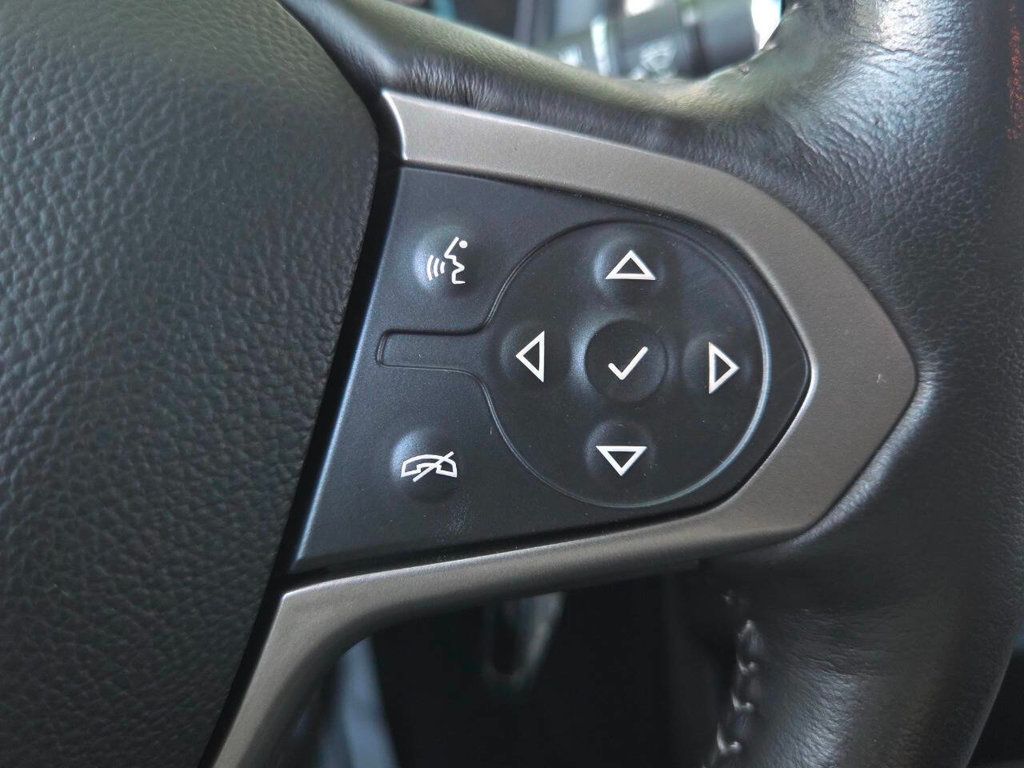 2019 Chevrolet Colorado Z71 photo 37