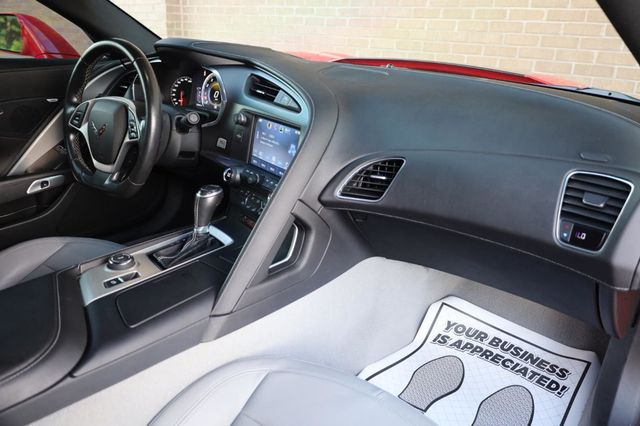 2019 Chevrolet Corvette 1LT - 23048389 - 22