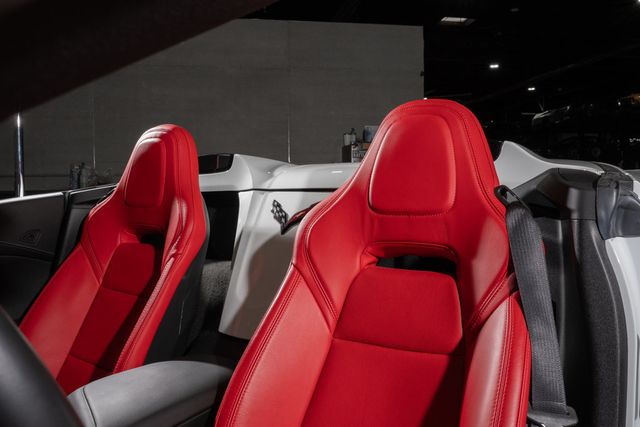 2019 Chevrolet Corvette 2dr Stingray Convertible w/1LT - 22950782 - 18