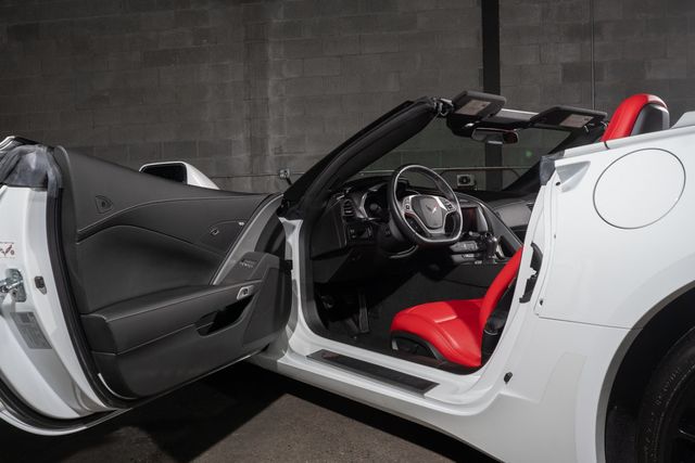 2019 Chevrolet Corvette 2dr Stingray Convertible w/1LT - 22950782 - 23