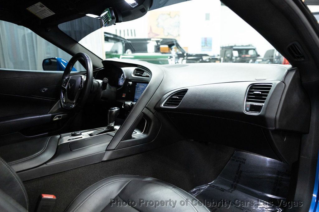 2019 Chevrolet Corvette 2dr Stingray Coupe w/1LT - 22975080 - 33