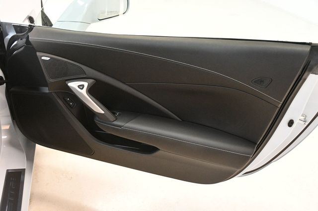 2019 Chevrolet Corvette 2dr Stingray Coupe w/2LT - 22907052 - 16