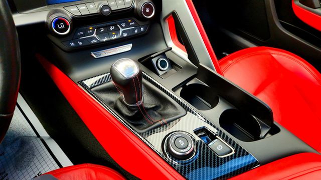 2019 Chevrolet Corvette 2dr Stingray Coupe w/2LT - 23043995 - 16