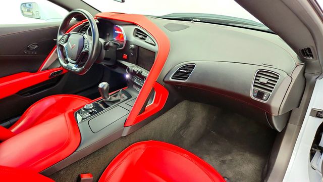 2019 Chevrolet Corvette 2dr Stingray Coupe w/2LT - 23043995 - 23