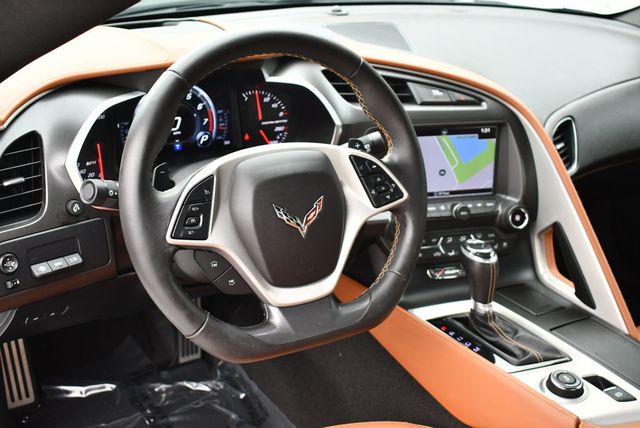 2019 Chevrolet Corvette 2dr Stingray Coupe W/2LT Preferred Equipment Package  - 22958958 - 11