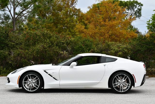 2019 Chevrolet Corvette 2dr Stingray Coupe W/2LT Preferred Equipment Package  - 22958958 - 2