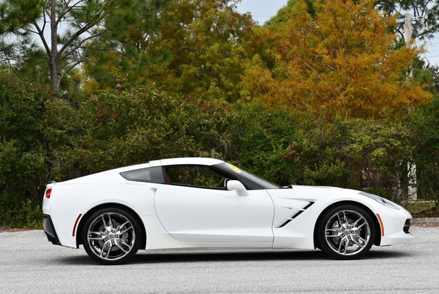 2019 Chevrolet Corvette 2dr Stingray Coupe W/2LT Preferred Equipment Package  - 22958958 - 31